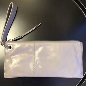 Hobo wristlet, grey